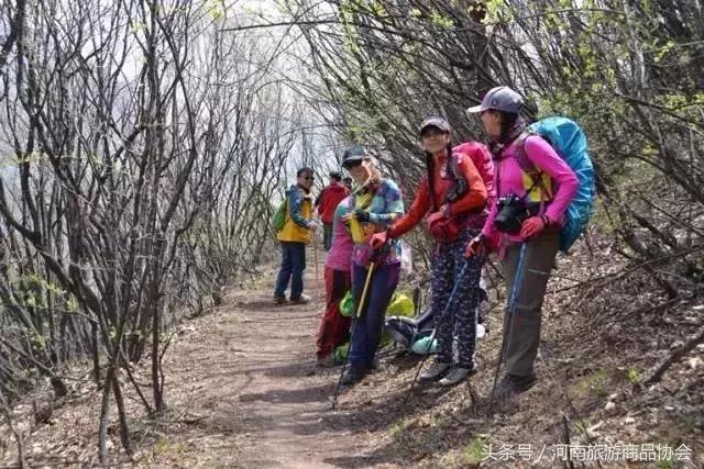 千佛山户外领队,南太行经典徒步线路露营