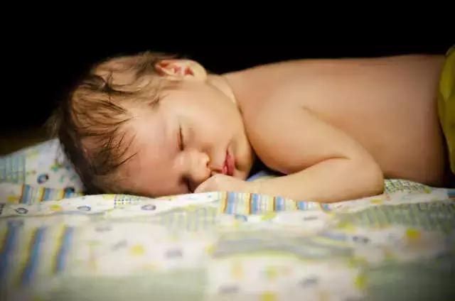 宝爸宝妈必读小儿推拿妙招,宝爸宝妈必有的育儿知识