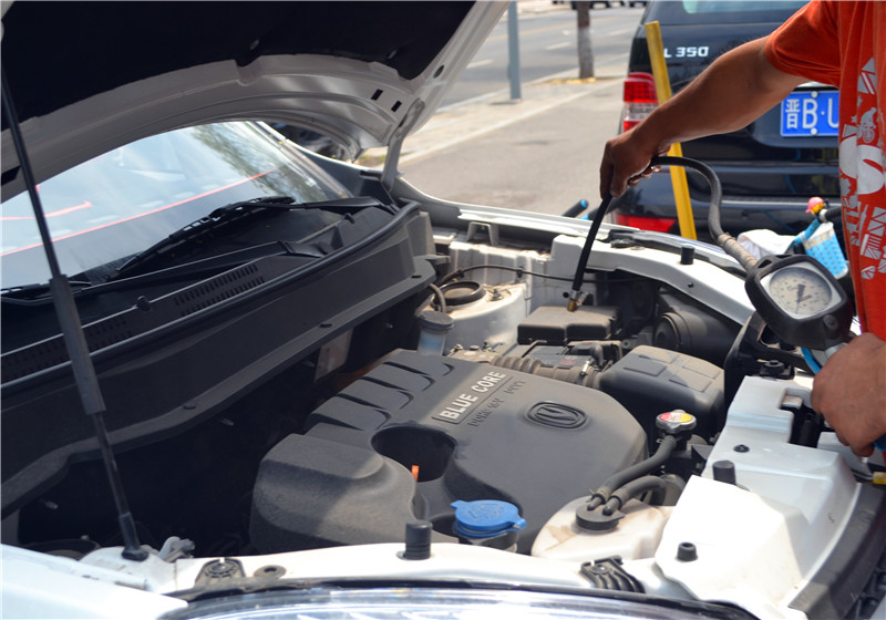 新手买车买1.5还是2.0,烧机油用美孚金装1号有用吗