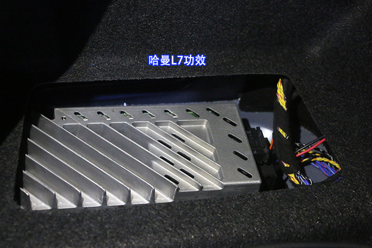 2018款宝马3系哈曼卡顿音响调节,宝马3系选配哈曼卡顿音响