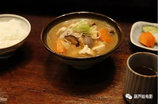 被国产泡面连累的日本佳片「深夜食堂2」，我有美食你有故事吗？