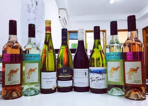 约会撩妹必备款,与女神约会喝酒的绝妙选择