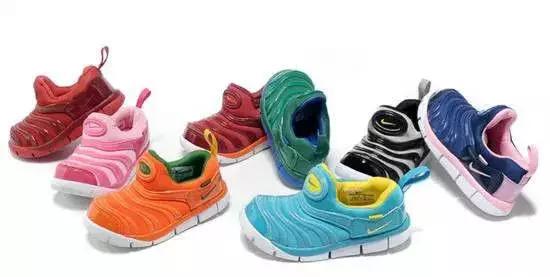 现在孩子的鞋,今年童鞋流行什么鞋