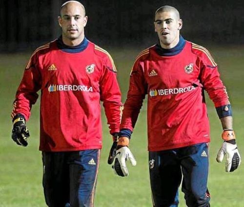 足坛大光头,足坛组成一支光头球队