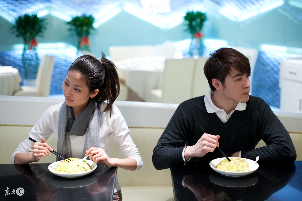 古代皇帝一顿饭吃多久,古代皇帝为啥一天吃2顿