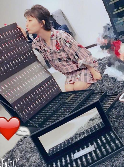 吴昕口红最新消息,吴昕108支口红
