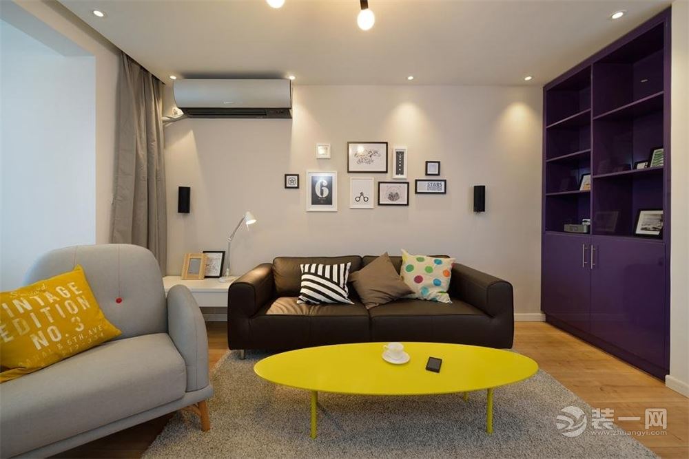 黄配紫什么效果?南京天润城五彩之家实景,北欧风硬装12万铺垫