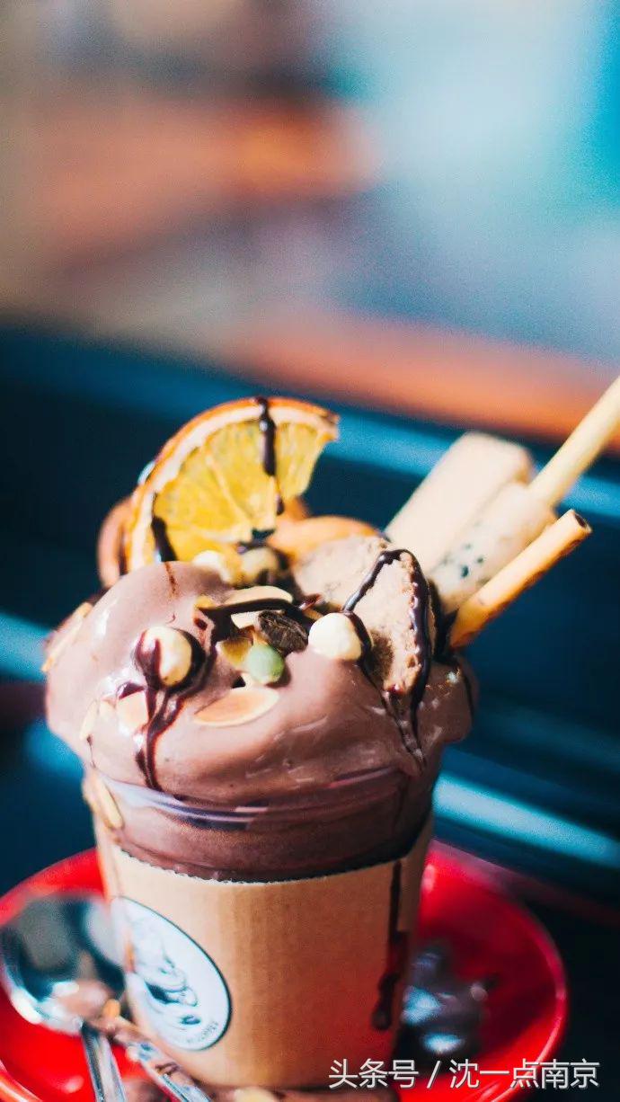 我们聊聊咖啡，聊聊甜品，聊聊南京那些个甜蜜的午后