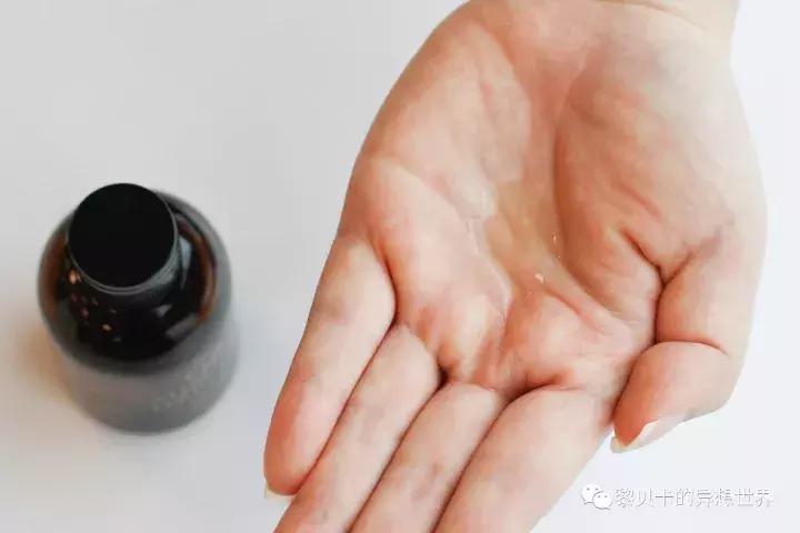 长痘过敏,换季皮肤长痘怎么办用什么药膏