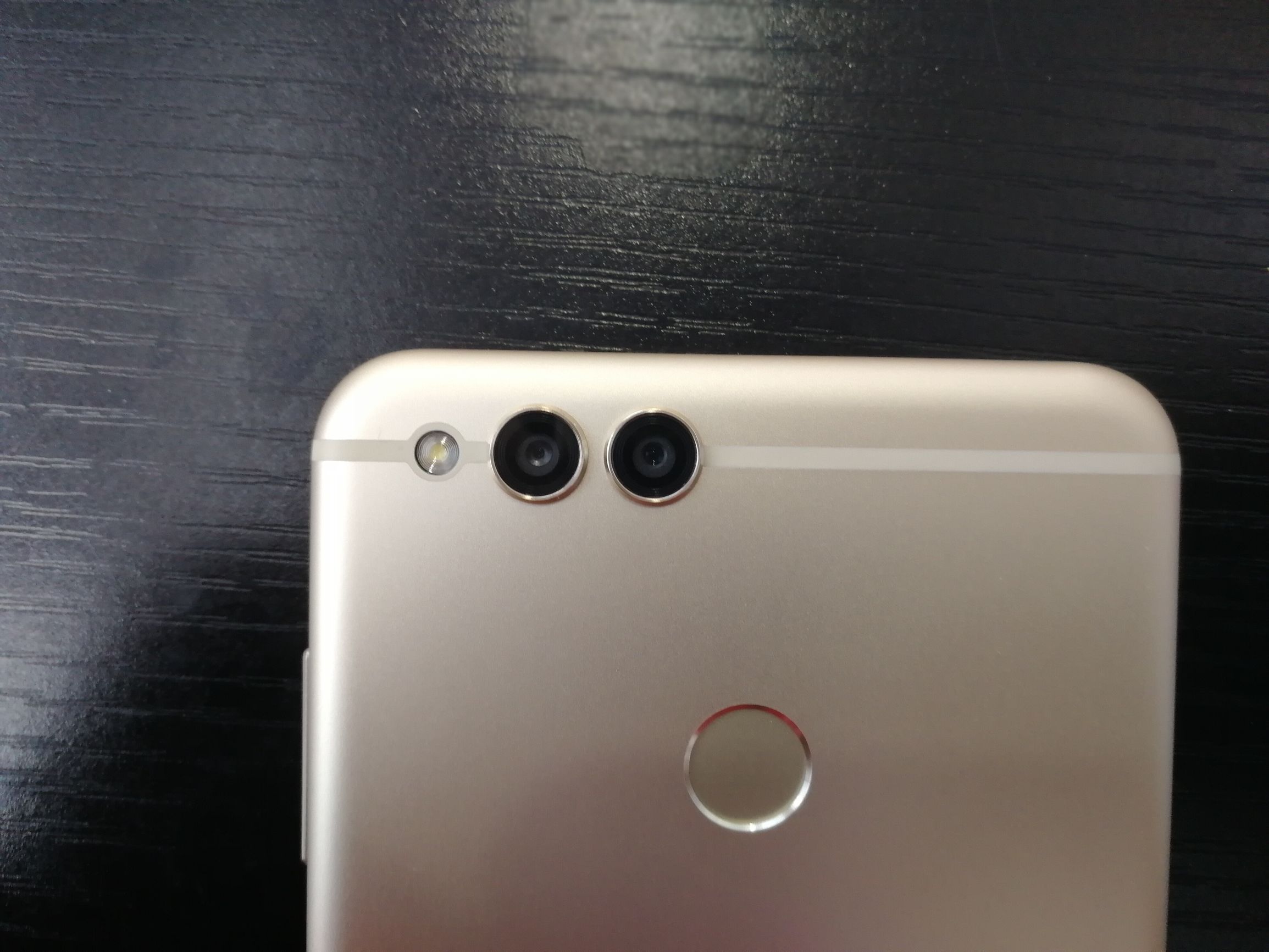 荣耀9青春版和荣耀畅玩7x,荣耀畅玩7x有nfc功能吗