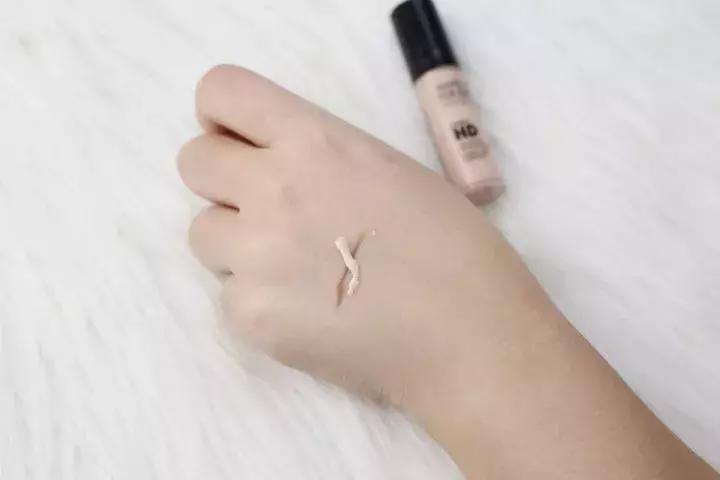 底妆测评遮瑕粉底液好用吗,底妆测评油皮