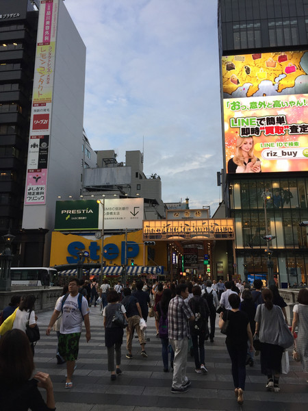 买日本杂志赠名牌包包,这是要想破产吗,原因令人无语