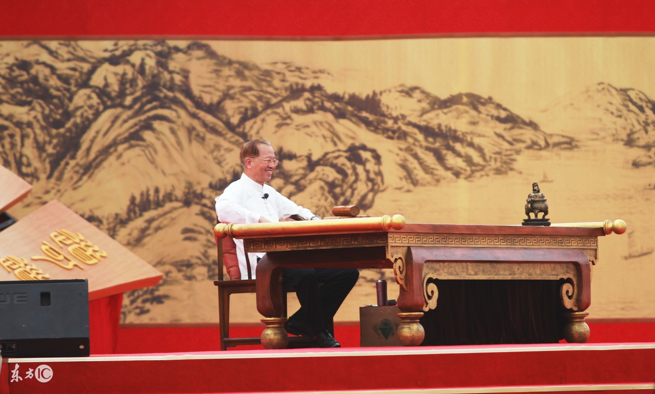 曾仕强：人与*兽禽**的区别在哪里？