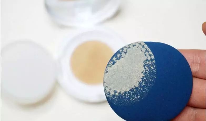 气垫用几个小时后就脱妆怎么回事,气垫刚打开很多水怎么回事