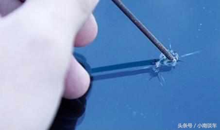 挡风玻璃被石子砸小点修复多少钱,挡风玻璃被石子砸个小坑怎样修复