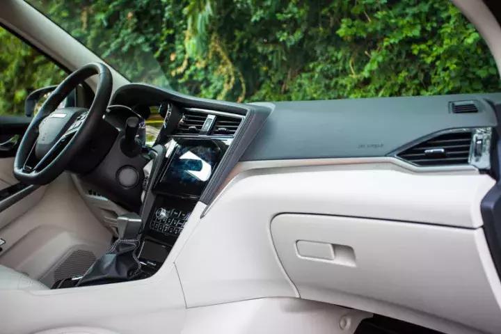 东风启辰d60试驾试评,启辰d60plus试驾闫鹏宇