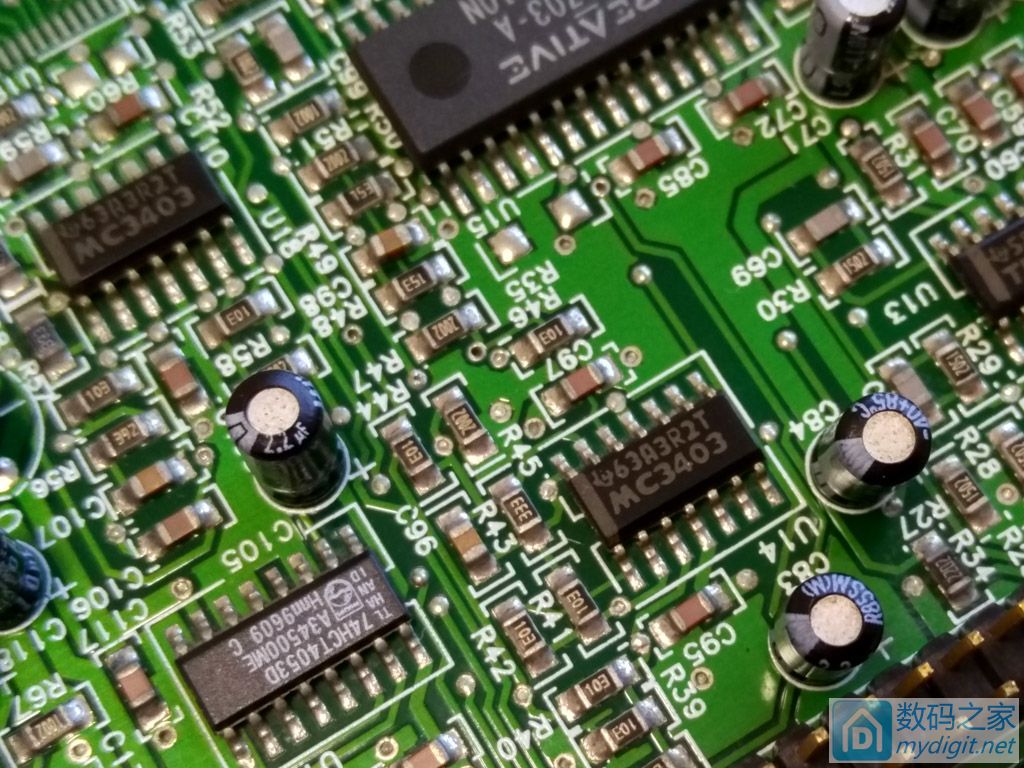 创新soundblaster5.1外置声卡,创新soundblasterawegold声卡