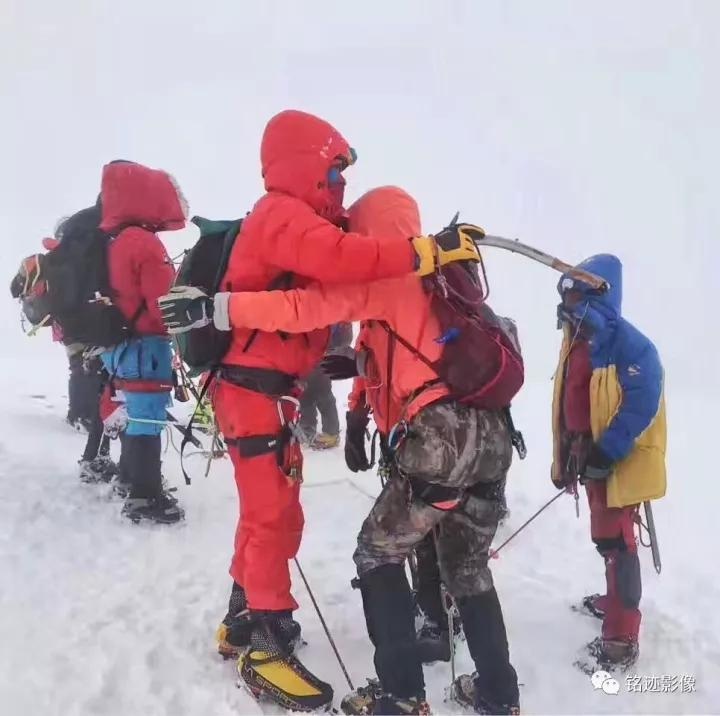 川藏第一高和第一险的雀儿山,雀儿山号称川藏第一险