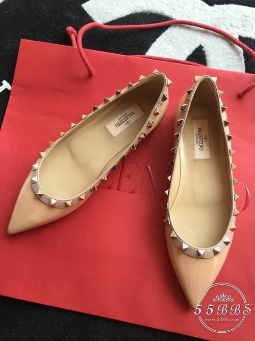 55大咖齐秀春装！卫衣风衣墨镜迷醉初春里！