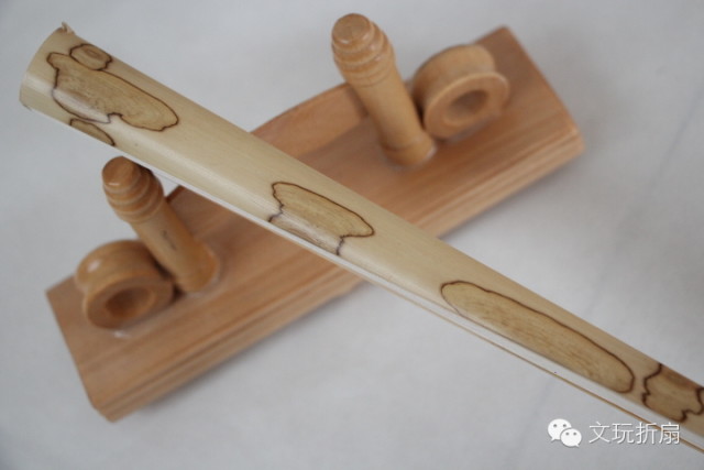 折扇扇骨材质排名,制作折扇扇骨用什么材料