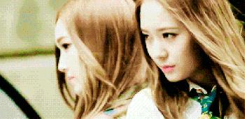 韩国郑氏姐妹,jessicakrystal郑氏姐妹机场look