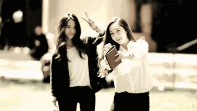 韩国郑氏姐妹,jessicakrystal郑氏姐妹机场look