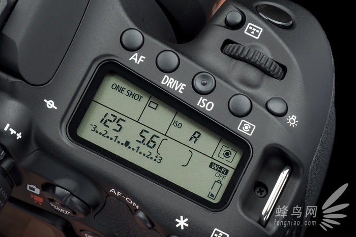 佳能2420万像素的相机有哪些,240702.8镜头佳能