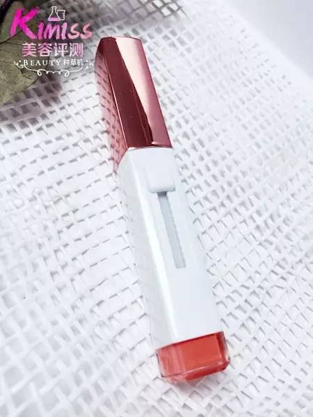 亲测种草｜眼影棒也出双色款？听说宋慧乔用它拿下了宋钟基！