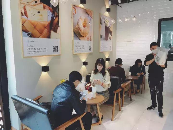 风靡全国的爸爸糖手工吐司来啦,爸爸糖吐司和传统吐司区别