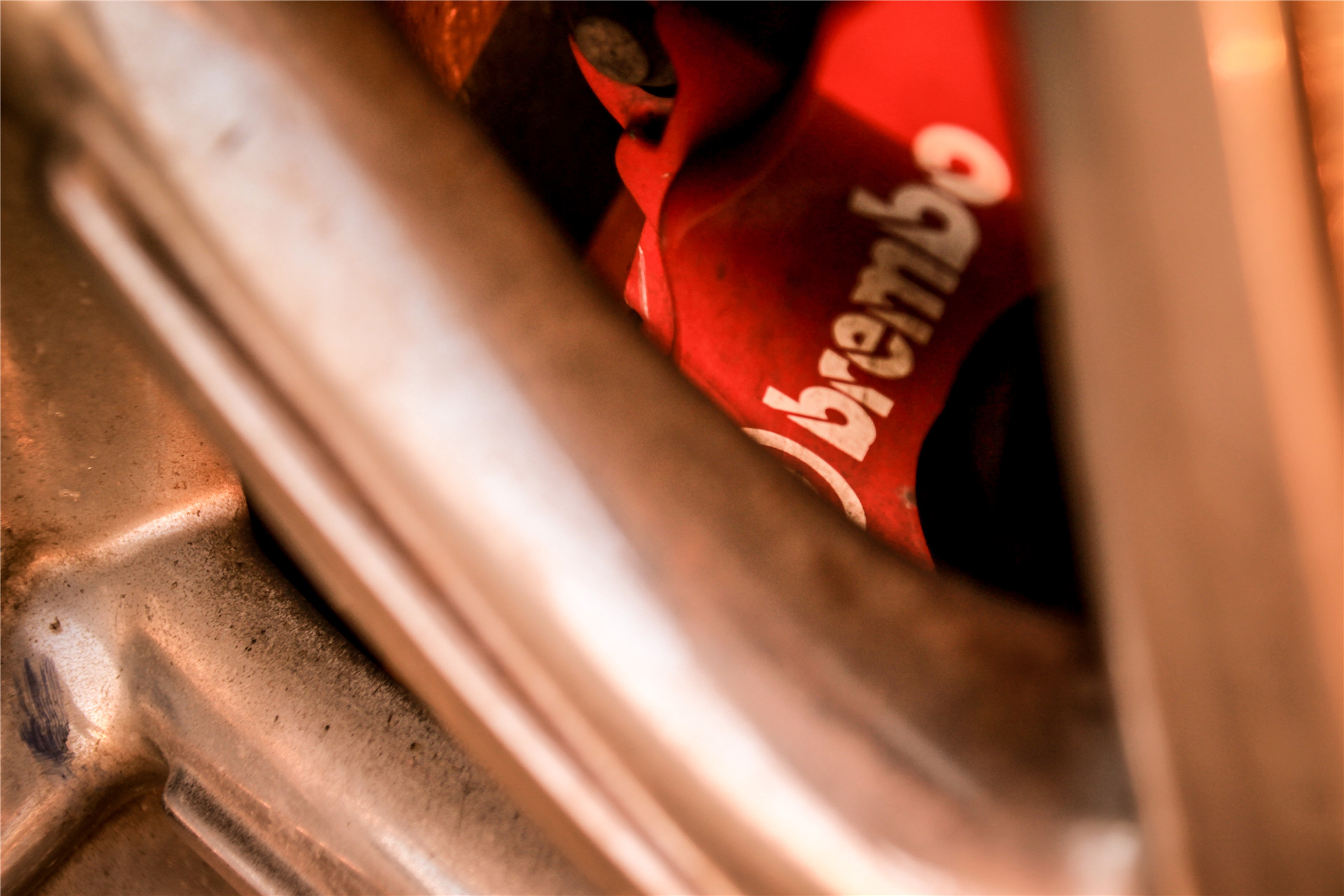 悍马h2顶级改装能上路吗,超豪华改装悍马h2越野suv