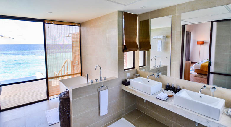 马尔代夫鲁滨逊岛美景,海岛旅游胜地马尔代夫岛