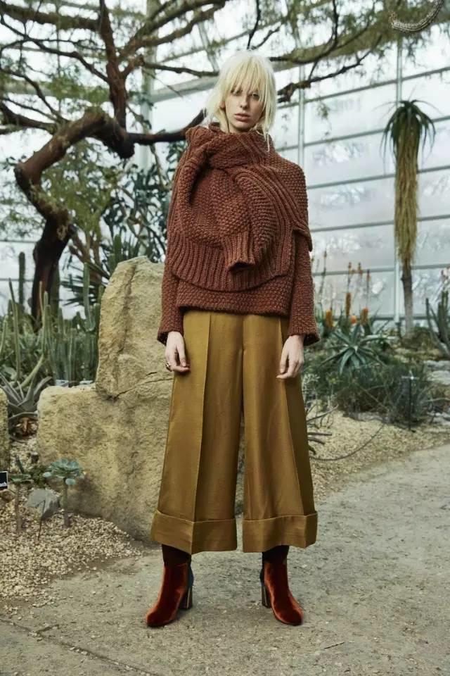 毛衣衬衫合体,衬衫毛衣配什么cp好看