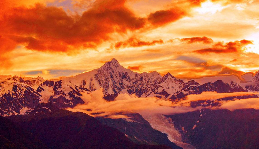 去丽江大理洱海西双版纳路线攻略,去丽江玩都需要带什么