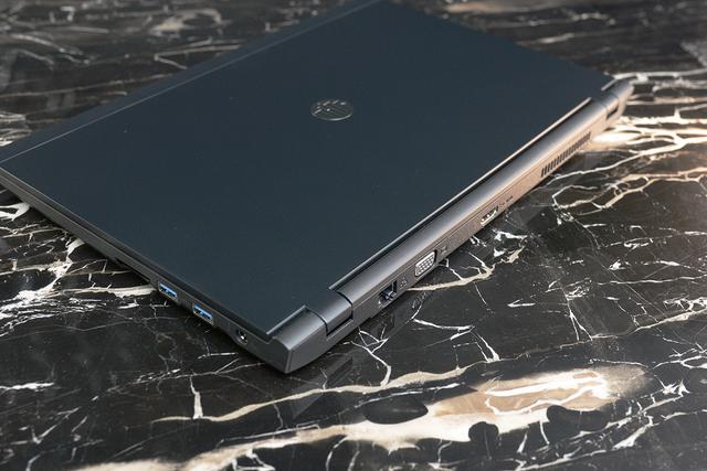 举重若轻：清华同方夜鹰商务本锋锐X30-M体验谈