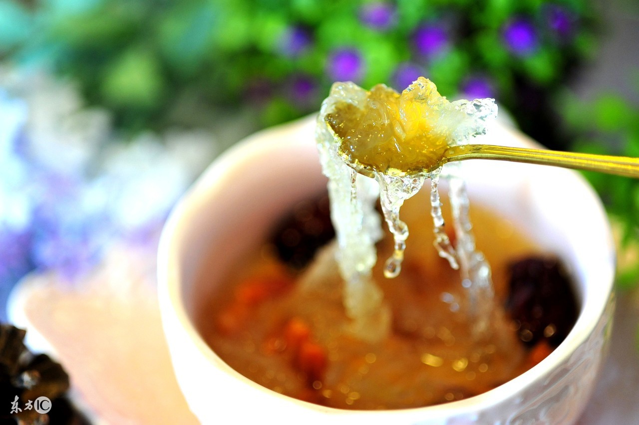 即食燕窝和鲜炖燕窝的营养区别,干挑燕窝和湿挑燕窝哪个营养好