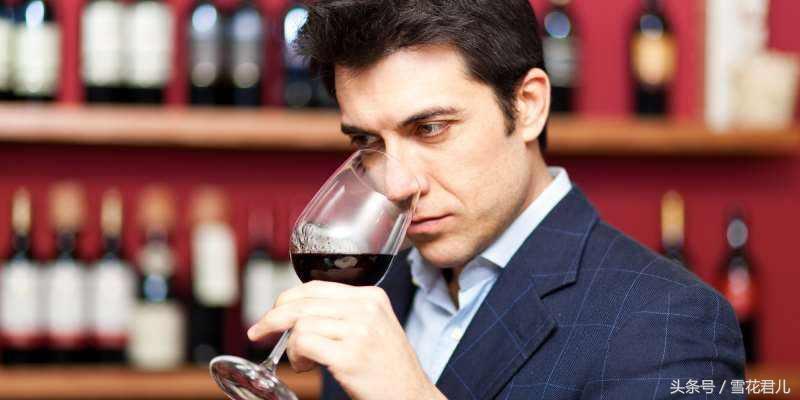 葡萄酒怎么辨别真假视频,如何辨别真假葡萄酒干红