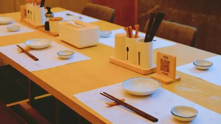 高端日本寿司料理,正宗日式寿司料理