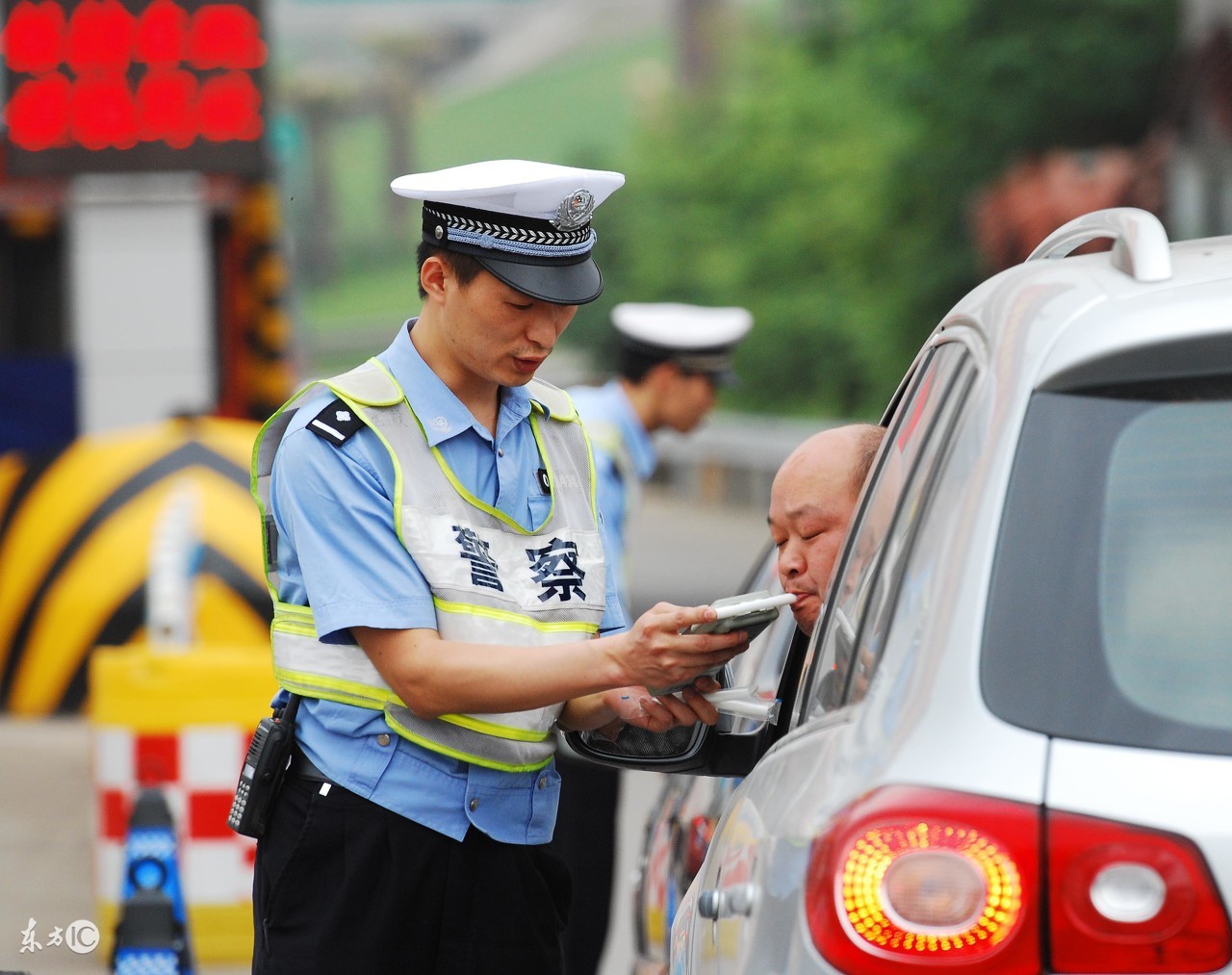 驾照扣分12123怎么处理,名下有车没有驾照怎么处理扣分