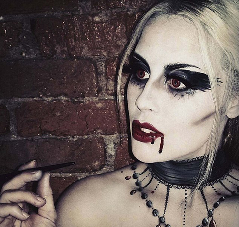 万圣节可以用什么道具活跃气氛,万圣节快到了你们准备扮成什么鬼