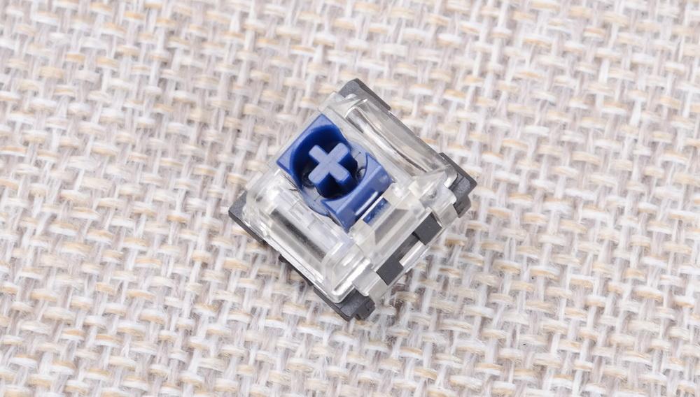 e元素z11机械键盘测评,e元素z686机械键盘