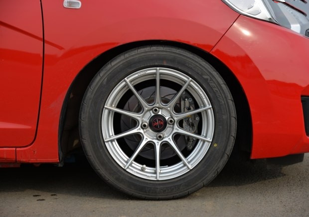 本田飞度改装gk5第一视角,本田飞度gk5排气推荐