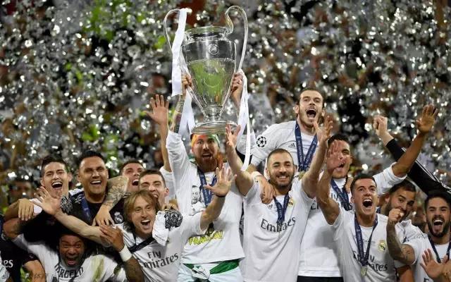 足球迷必读推荐,必看的10部足球电影