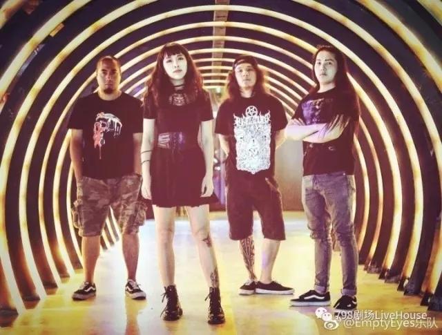 中国摇滚榜前线预告！798剧场11月4日即将摇动京城！大咖来袭！