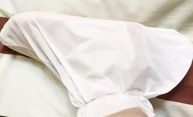 唇色深还有唇纹,手脚皲裂还干燥,唇膜手膜足膜最全种草!