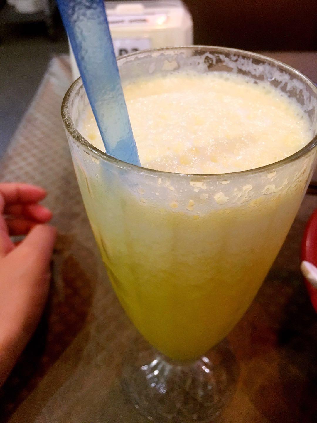 在马来西亚的沙巴码头，中国女生很受欢迎