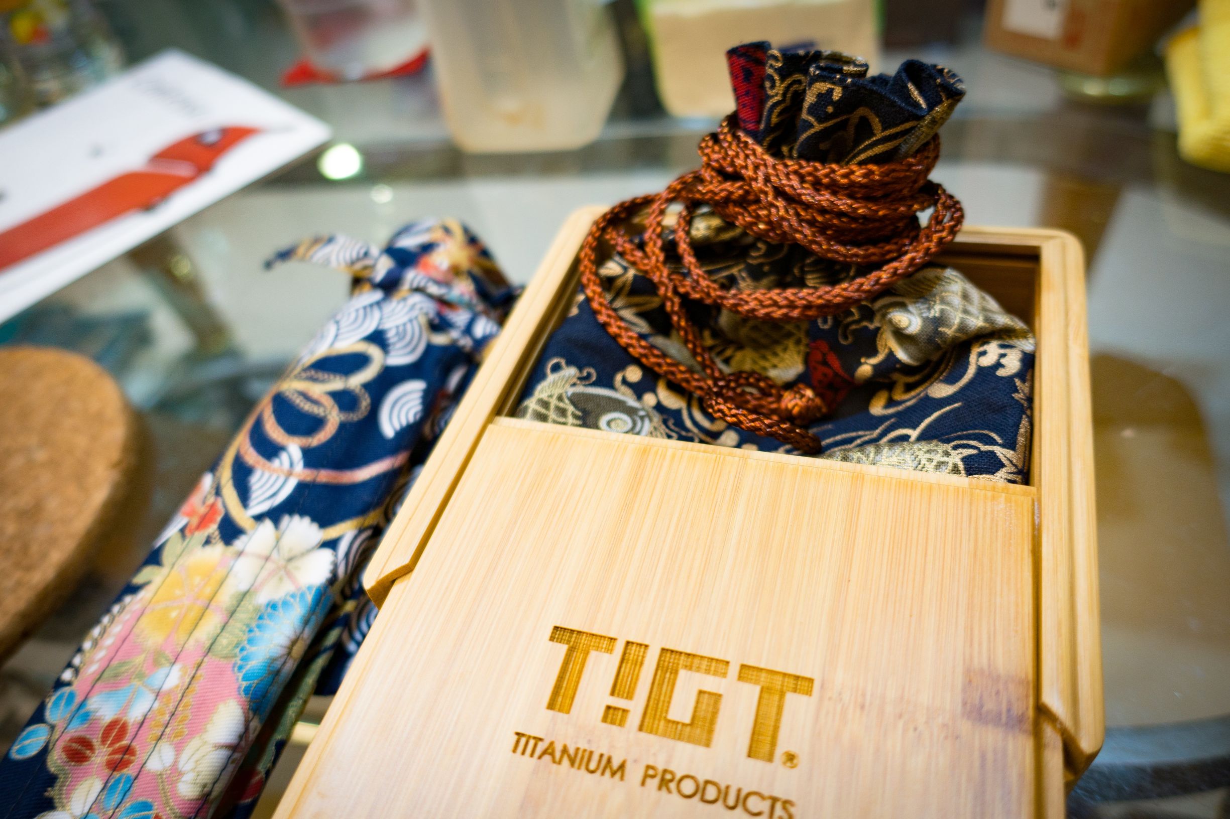 真黄金指尖陀螺,钛金指尖陀螺