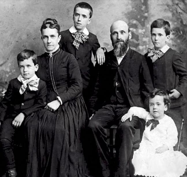 中国顶级大学的创办人,中国最顶尖学府