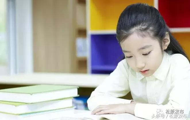 姘存竻澶╄摑,姘存竻澶╄摑鏅編