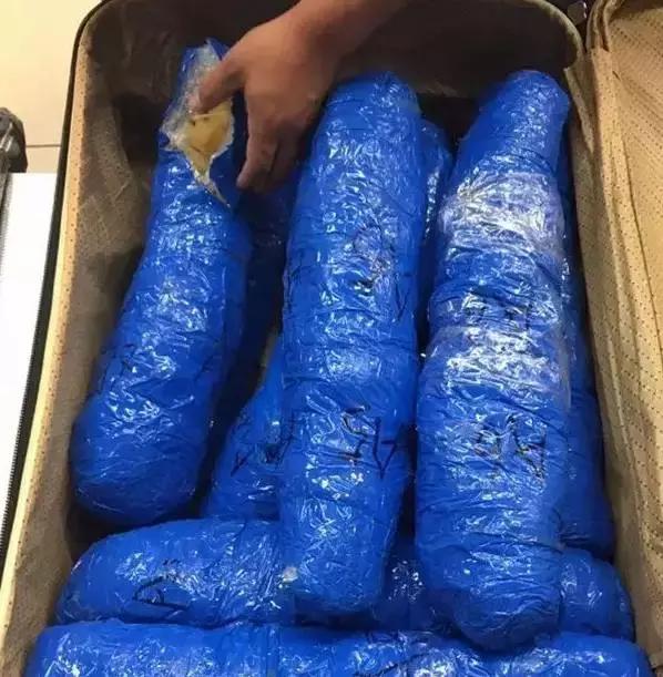 琥珀蜜蜡真实事件,蜜蜡琥珀的七大骗局