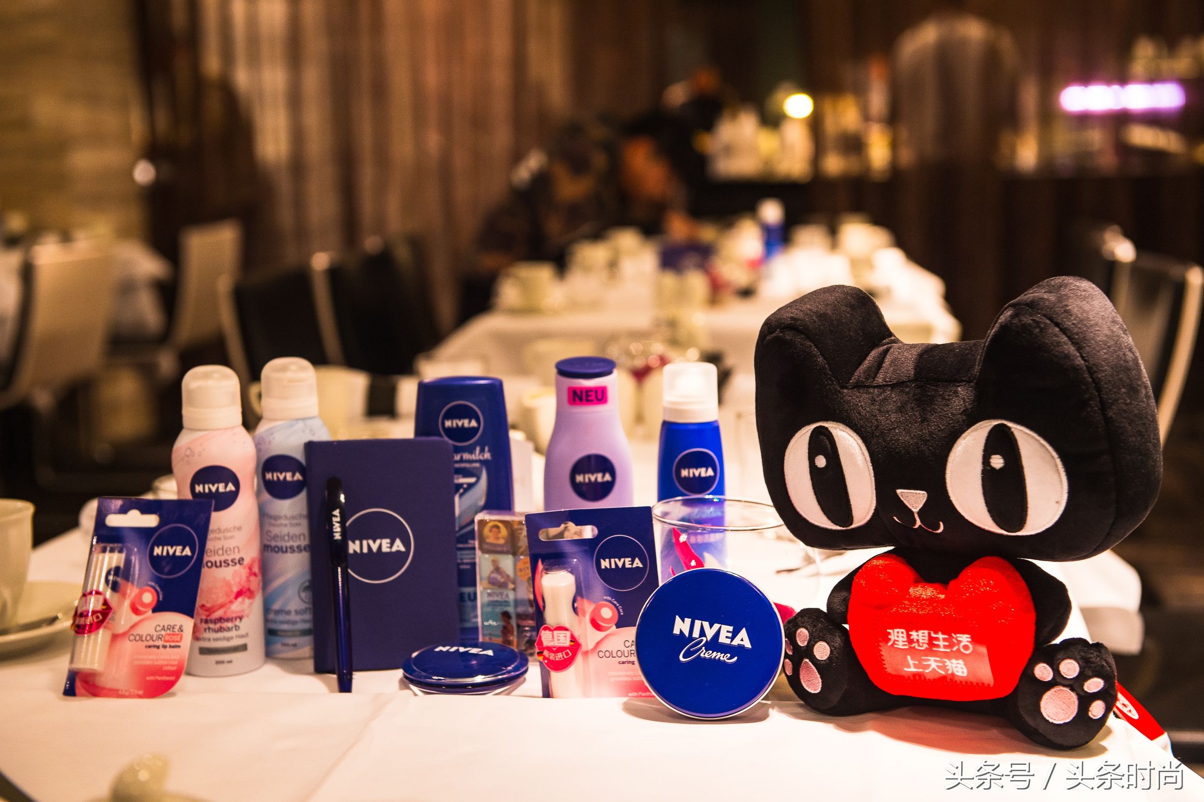 NIVEAX张钧甯德国溯源之旅百年蓝色经典品牌全新升级